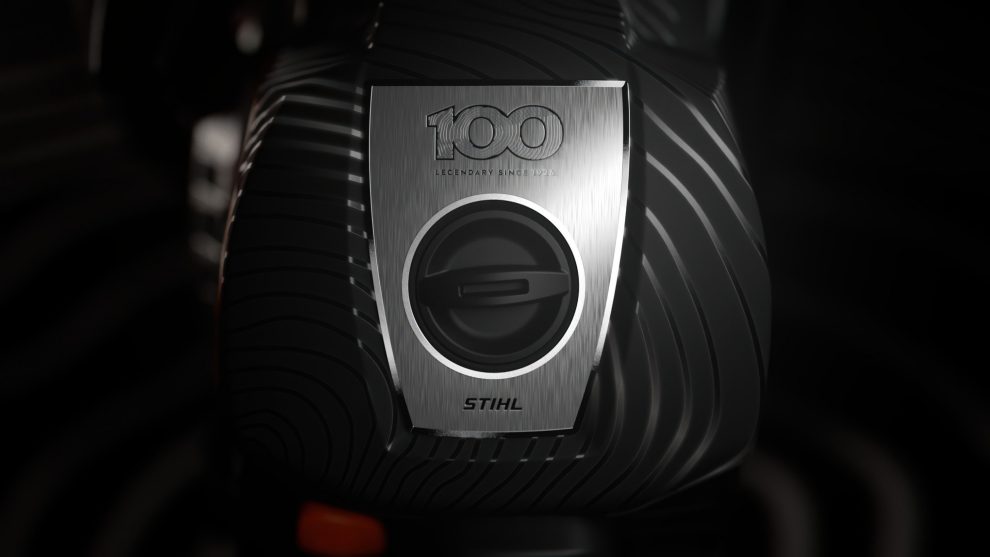 Ein "Must-have" für Fans - die STIHL MS 500i im exklusiven 100-Jahre-Design