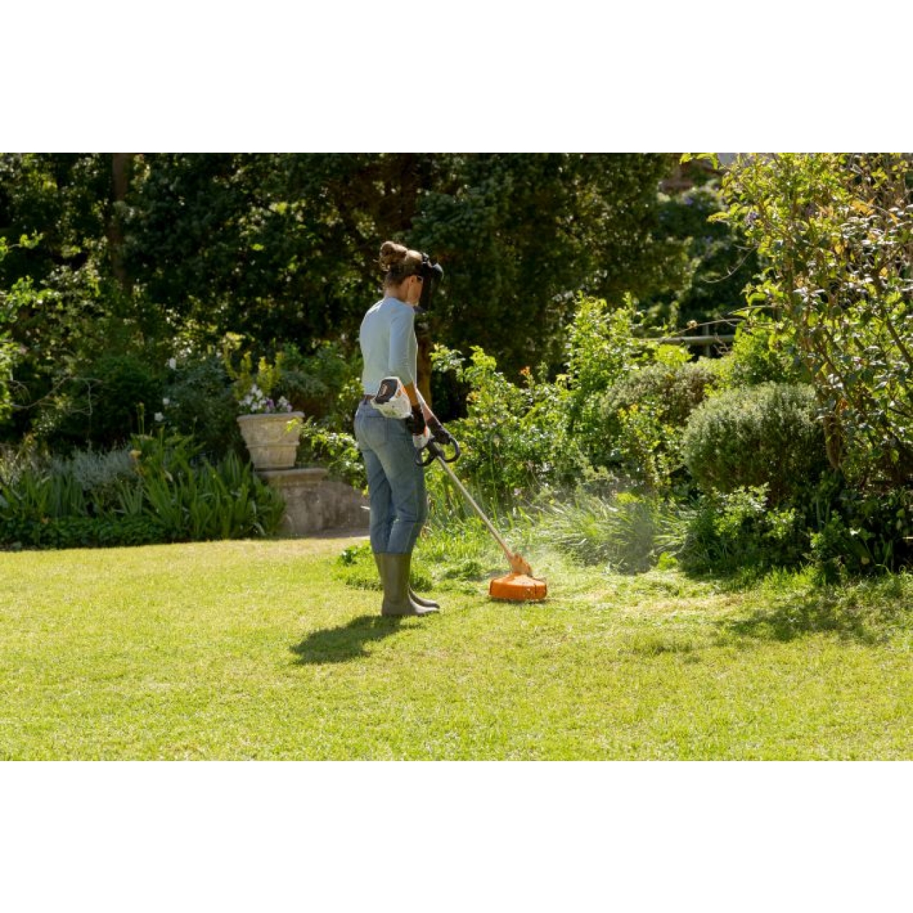 48767-1_Stihl_FA040115740 Akku-Sense FSA 60 R Set - inkl. Akku AK 20 und Ladegerät AL 101